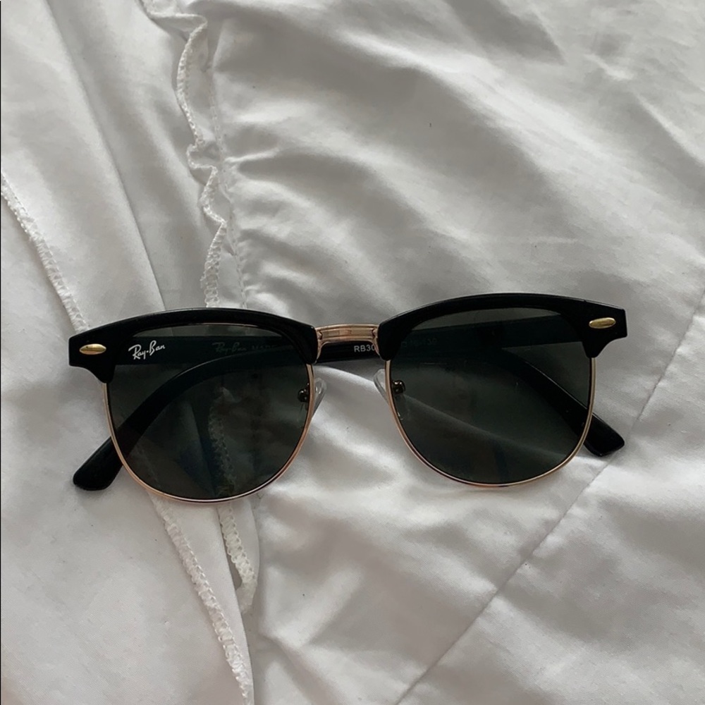 non authentic Clubmaster RayBans